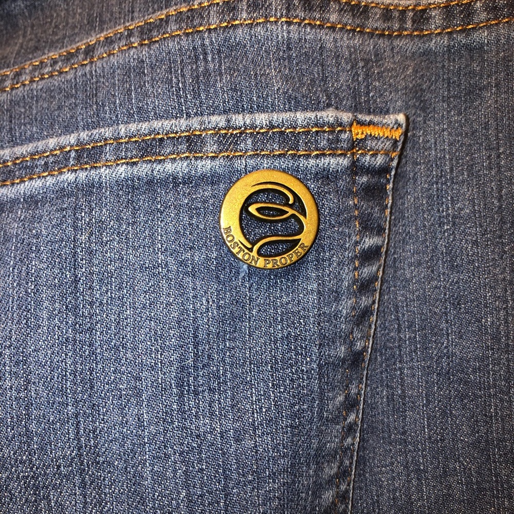 BOSTON PROPER PARIS FIT JEANS - Size 10